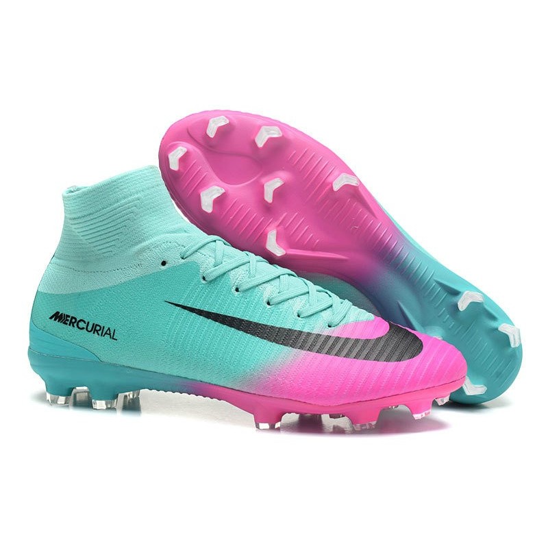 nike boots pink