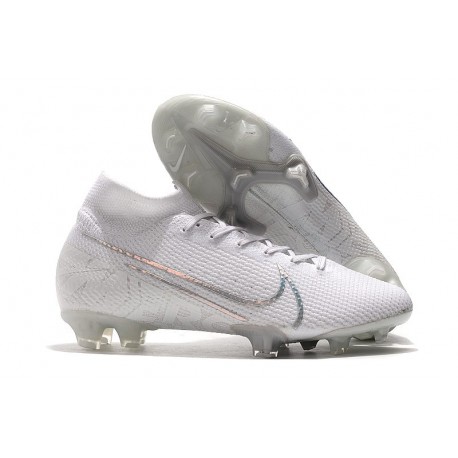 Nike Mercurial Superfly 7 Elite TF Boots from Templo del Futbol